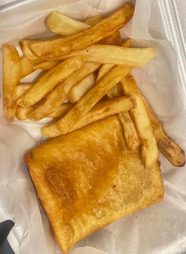 Pizza Puff.